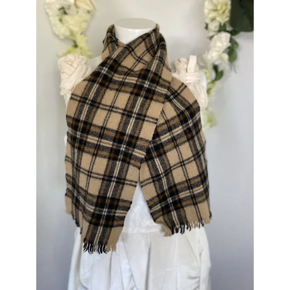The Woollen Mill Of Princes St Edinburgh Lambswool Scarf Pure New Wool Plaid EUC